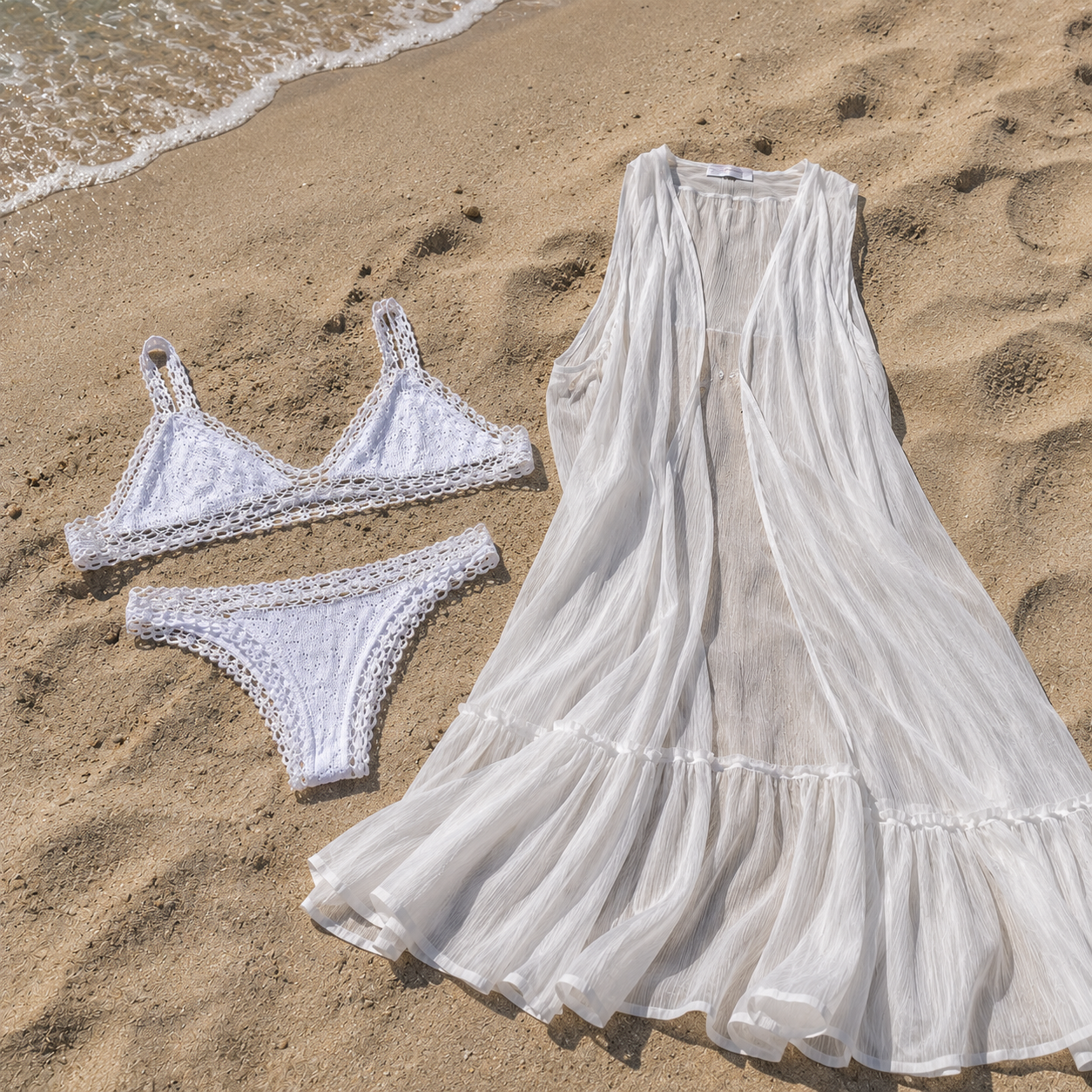 Bikini Bianco 3 Pezzi con Copricostume – Eleganza Essenziale